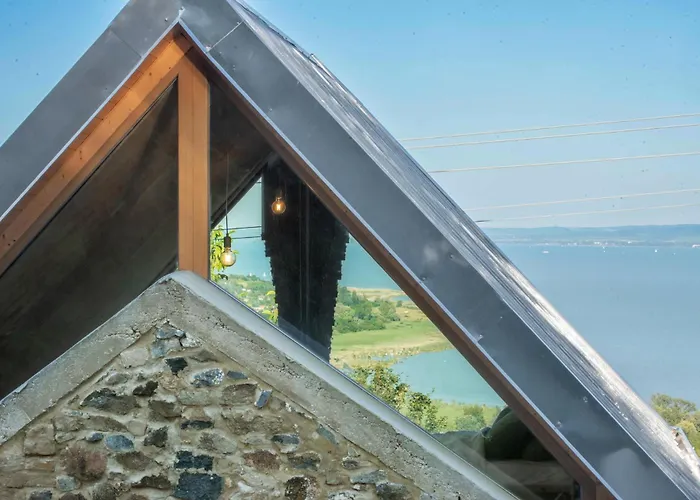 Kőház A Hegyen Nyaraló *